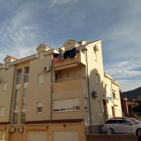 Apartment Bambino Kaštela Εξωτερικό φωτογραφία
