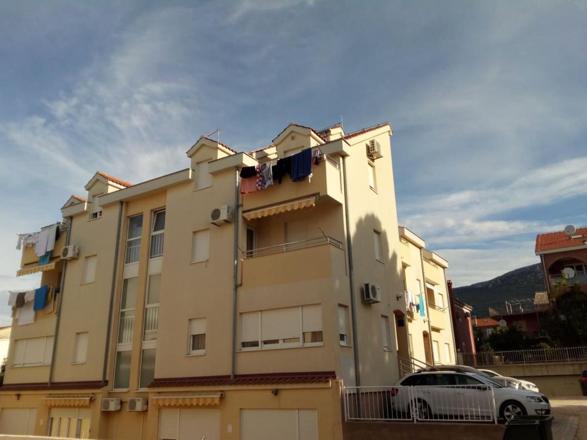Apartment Bambino Kaštela Εξωτερικό φωτογραφία