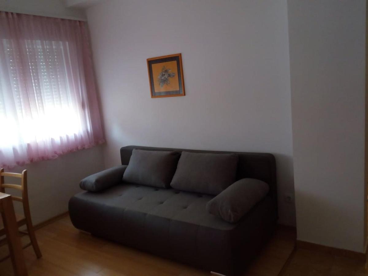 Apartment Bambino Kaštela Εξωτερικό φωτογραφία